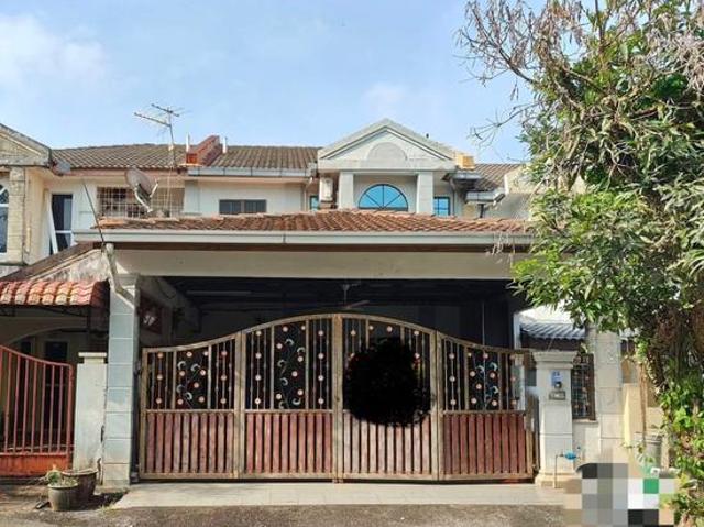 RUMAH TERES 2 TINGKAT FULLY RENOVATED Indera Mahkota 6 Kuantan