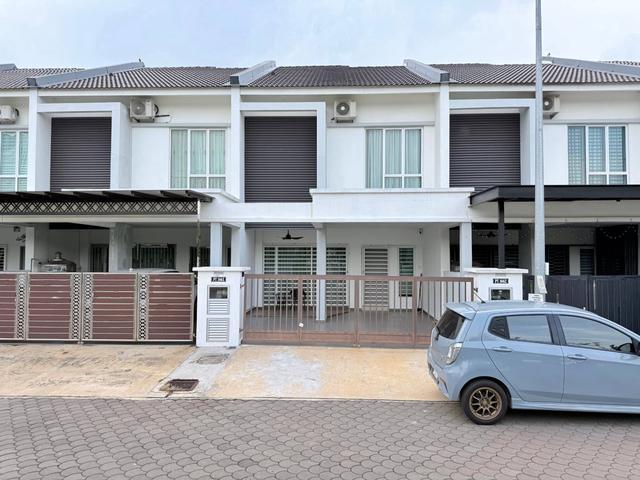 Rumah Teres 2 Tingkat Kota Seribong Fasa 2B Fully Furnished Untuk Diju