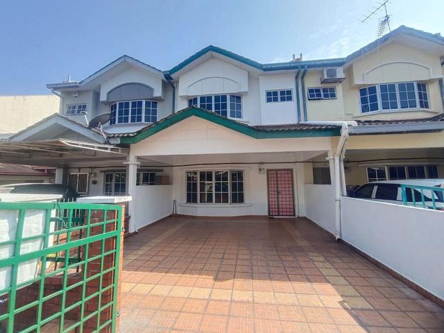 Rumah Teres 2 Tingkat Kajang Freehold Move in Condition