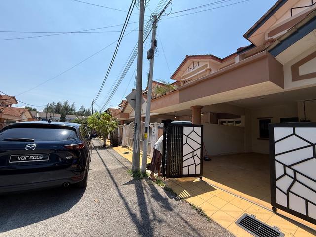 Rumah Teres 2 Tingkat Kemaman Geliga Intan
