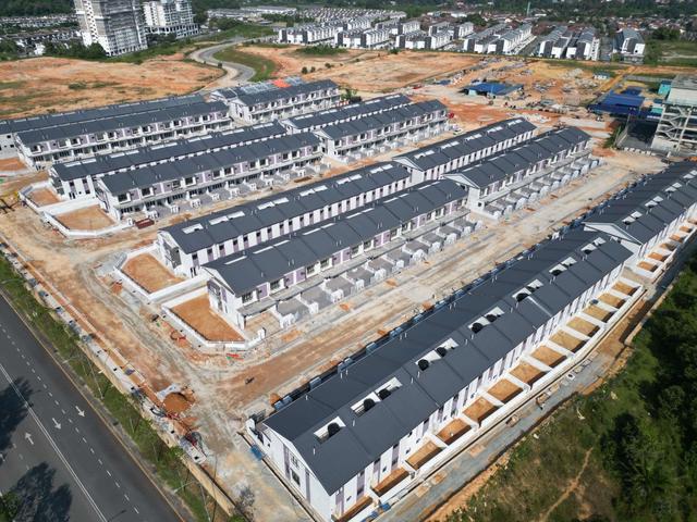 Rumah teres 2 tingkat Semenyih paling murah freehold selangor 100loan