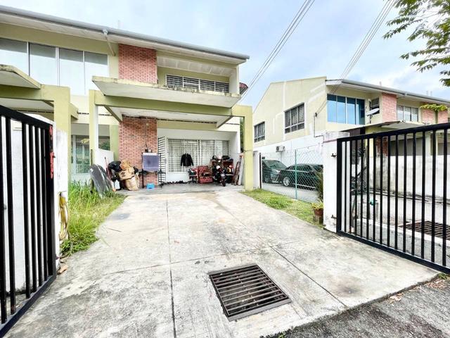 Rumah Teres 2 Tingkat Semenyih Parkland End Lot
