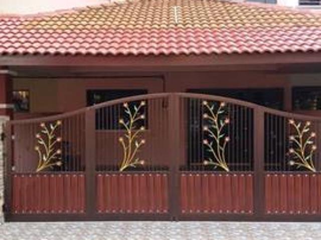 Rumah Teres 2 Tingkat untuk dijual Taman Kurnia Mewah Kuantan