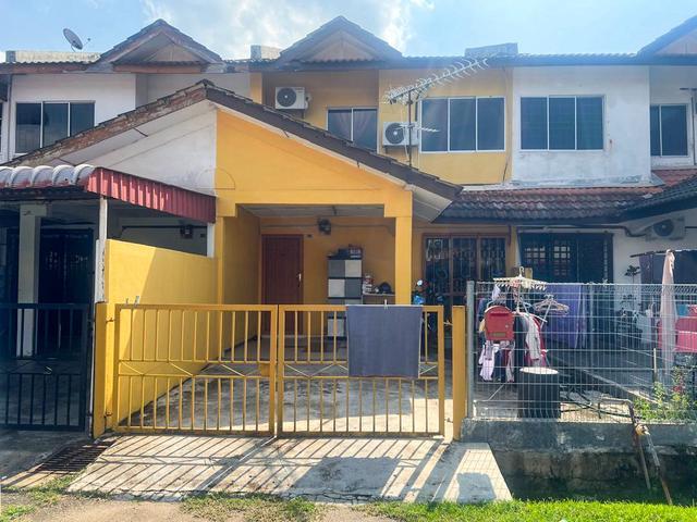 Rumah teres 2 tingkat untuk dijual