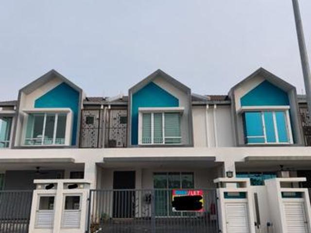 Rumah Teres 2 Tingkat Untuk Disewakan Serenia Ariya Sepang