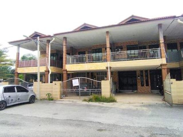 Rumah Teres 2Tingkat Dekat HUSM Guchil Bayam Kelantan