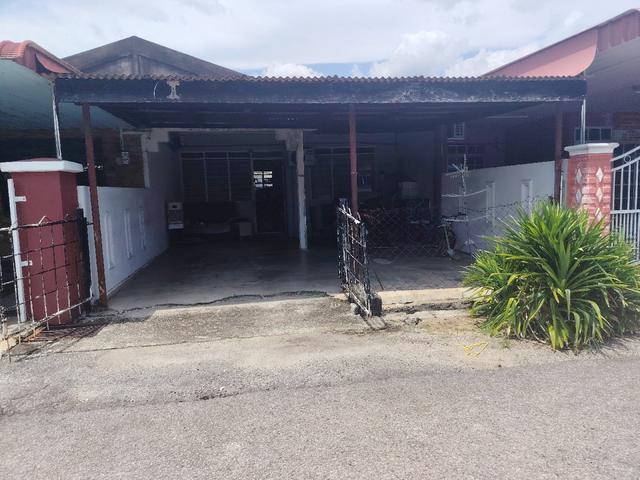 Rumah Teres Taman Guar Perahu