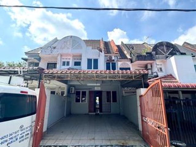 Rumah Teres Taman Kosas Ampang Selangor