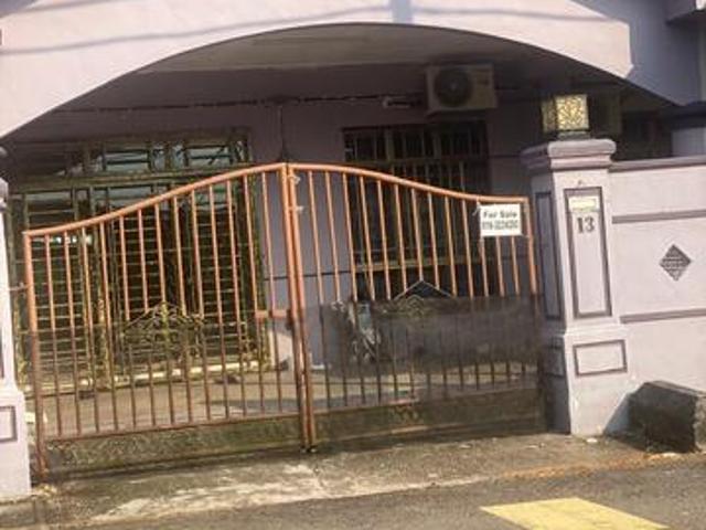Rumah Teres Taman Seri Suria Mantapp
