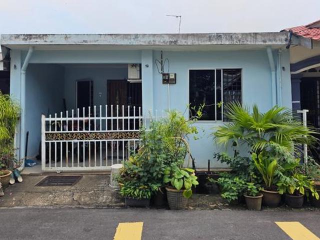 Rumah teres Tingkat taman mentiga jaya fully renovated