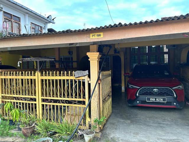 Rumah teres untuk di jual