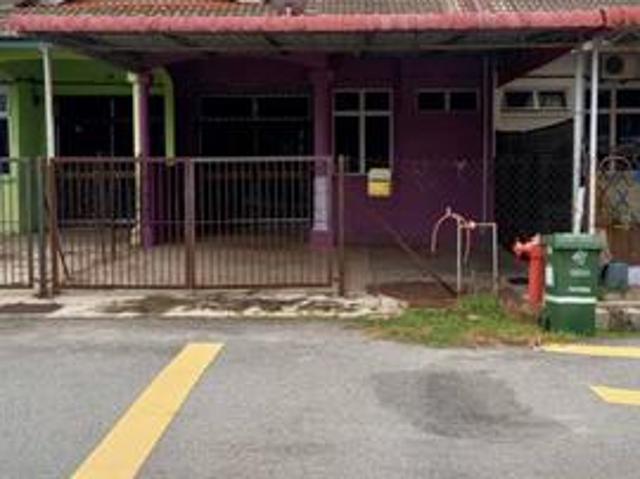 Rumah Teres UTK Dijual di Taman Guru