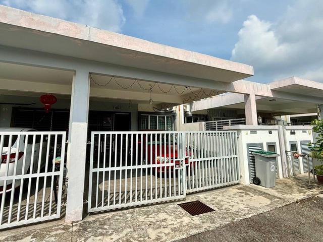 Rumah Teres Albury Mahkota Hills Negeri Sembilan