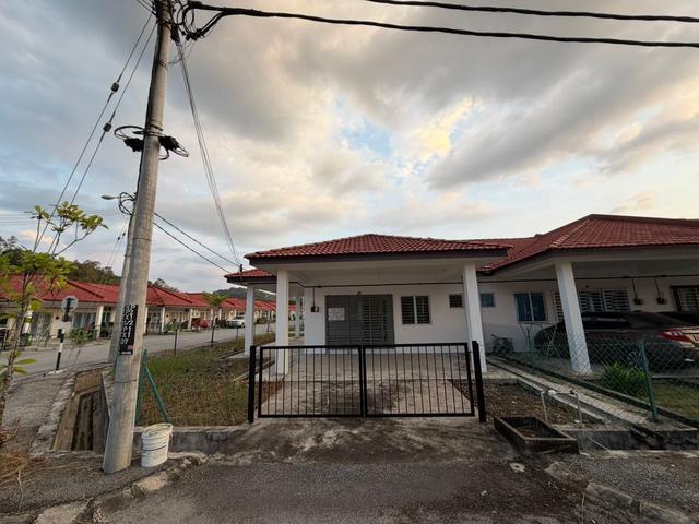 Rumah Teres Corner Lot Mampu Milik