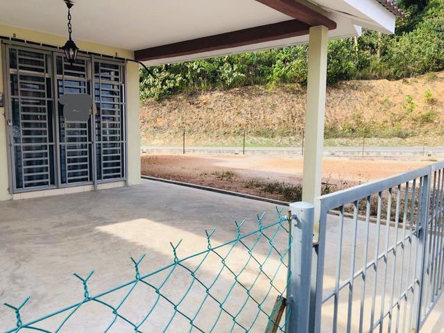 Rumah Teres Corner Lot Setingkat Di Gambang Damai Kuantan Untuk Dijua