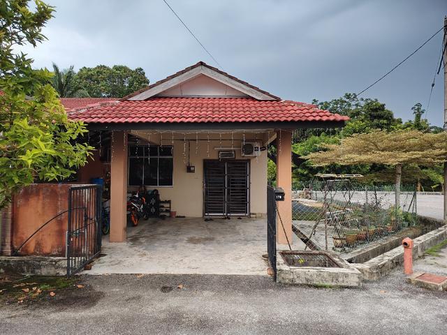 Rumah teres corner lot Taman Ketapang Mualim Pekan Pahang utk dijual