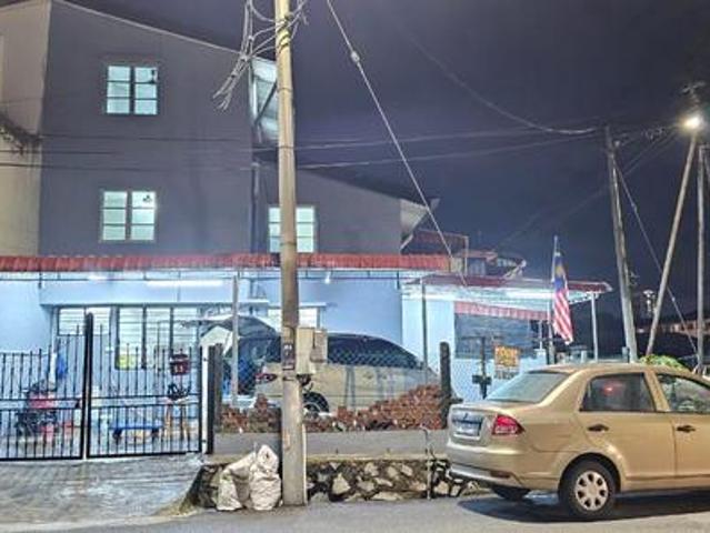 Rumah teres cluster conner lot utk di sewakan Jalan Rejang Setapak
