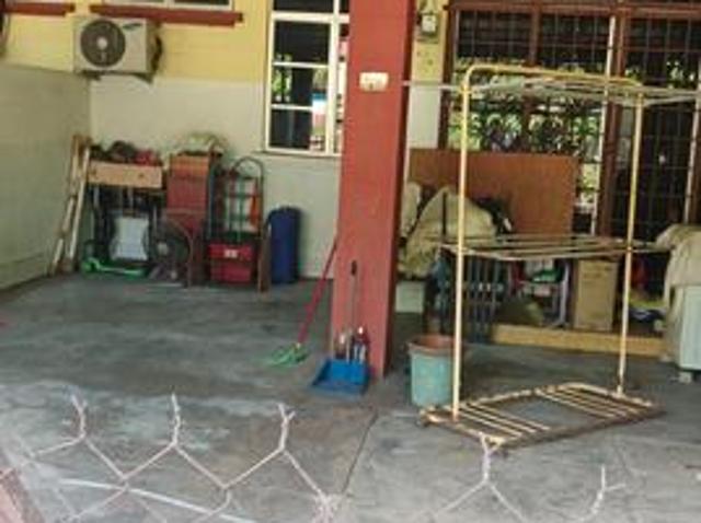 Rumah Teres Di Mulong Untuk Dijual