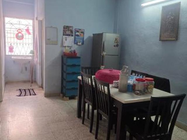 Rumah Teres Dua Tingkat untuk Dijual di Bukit Mertajam
