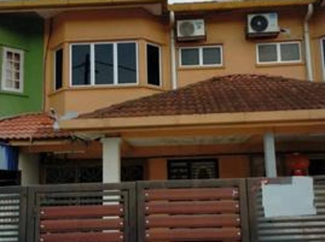 Rumah Teres Dua Tingkat untuk dijual di Kampung Tok Muda Kapar Klang