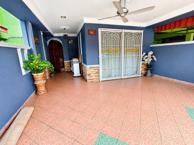 Rumah Teres Dua Tingkat Bukit Sentosa Rawang