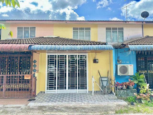 Rumah Teres Fully Extend Taman Barakah