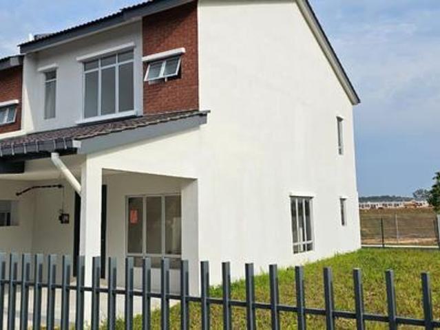 Endlot House Land 5k qsft terrace iringan bayu
