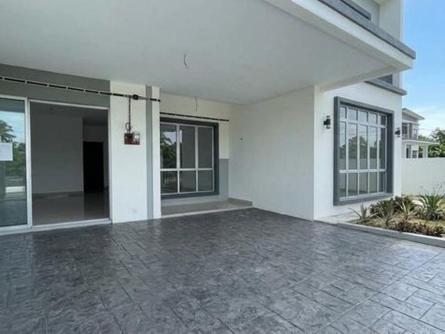 Rumah Teres Jalan Bangi Semenyih Kajang Facing Open Bangi Gateaway