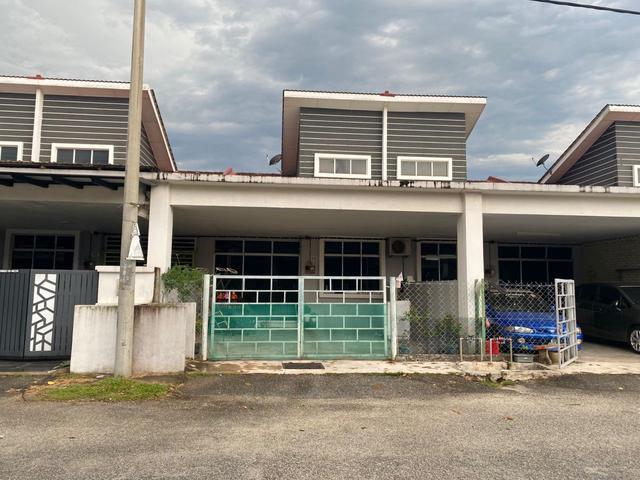 Rumah Teres Kg Padang Maju MURAH