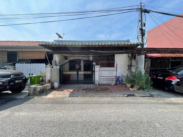 Rumah Teres Kluster Setingkat Lorong Mewah Bdr Tun Razak Cheras KL