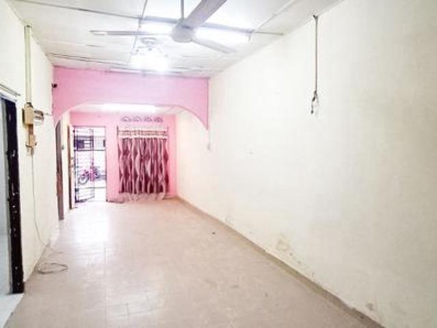 Rumah Teres Murah Di Taman Johan Setia Klang