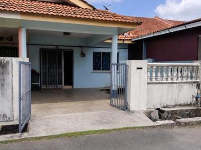 Rumah Teres Open Facing Taman Indera Sempurna