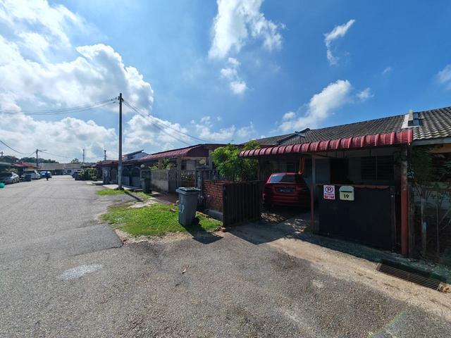 Rumah Teres Satu Tingkat untuk Dijual Taman Seri Telok Mas Melaka
