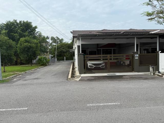 Rumah Teres Setingkat