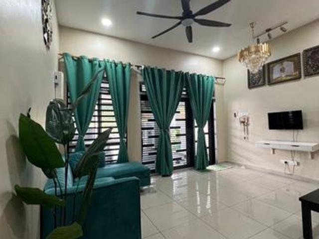 Rumah Teres Setingkat Gated Guarded Kotasas Kuantan Untuk Di Jual