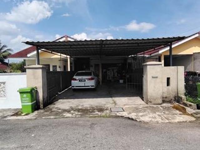 RUMAH TERES SETINGKAT DI PERMATANG BADAK PERDANA TAMAN DESA MESRA Kua