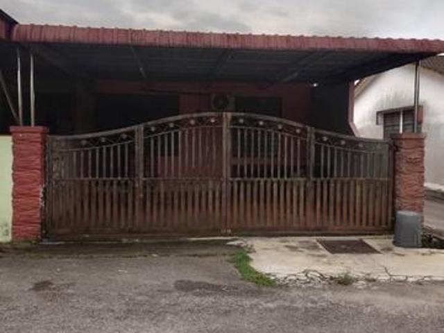 Rumah Teres Setingkat di Taman Mahsuri Untuk dijual