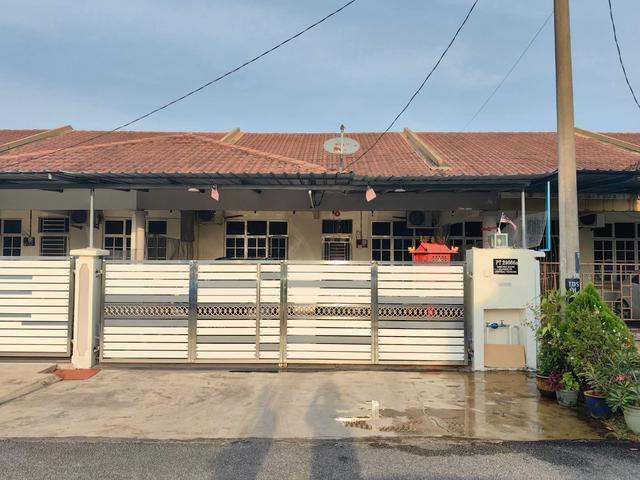Rumah TERES SETINGKAT FOR NON BUMI TAMAN DESA SOLEHAH KG PADANG AIR
