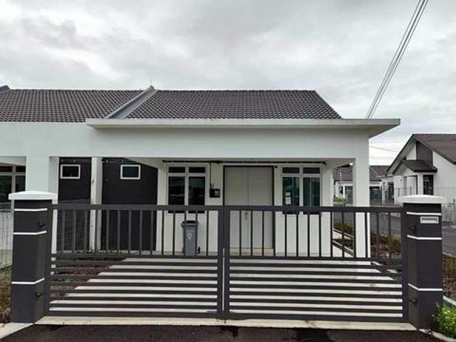 Rumah Teres Setingkat Freehold Pulau Indah 4R2B 20x70 Untuk Dijual