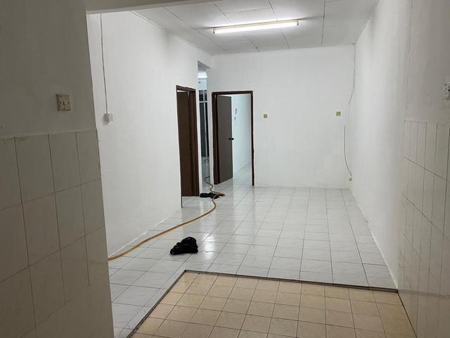 Rumah Teres Setingkat Freehold Taman Gadong Jaya Labu NS N9
