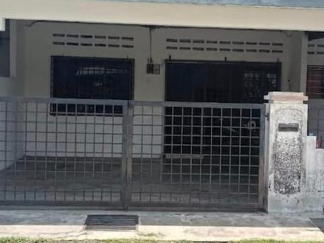 Rumah Teres Setingkat Kos Sederhana di Taman Tun Sambathan Sg Siput