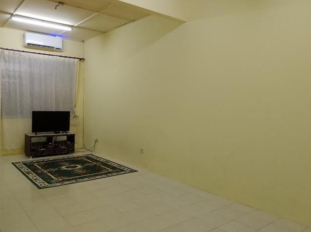 Rumah Teres Setingkat Kos Sederhana Rendah di Gambang
