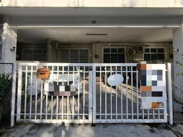 RUMAH TERES SETINGKAT OPEN FACING Taman Tas Ria