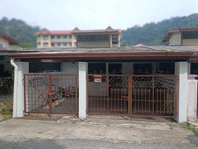 RUMAH TERES SETINGKAT MURAH SEMAMBU KUANTAN UNTUK DiJUAL
