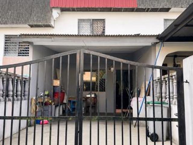 Rumah Teres Setingkat Senai Jaya
