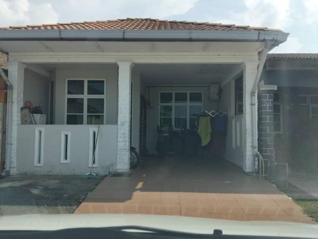 RUMAH TERES SETINGKAT PERUMAHAN HIJRAH PENOR KUANTAN Untuk Dijual