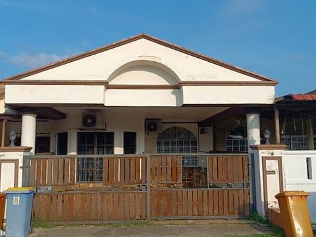 Rumah Teres Setingkat Renovated di Taman Sijangkang Permai