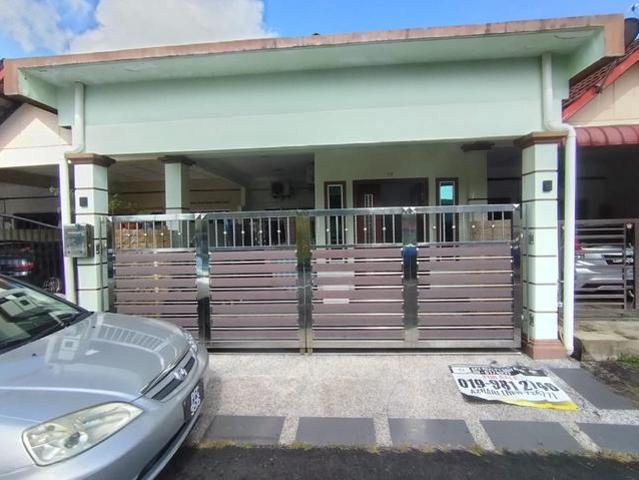Rumah Teres Setingkat Taman Ketapang Mawar