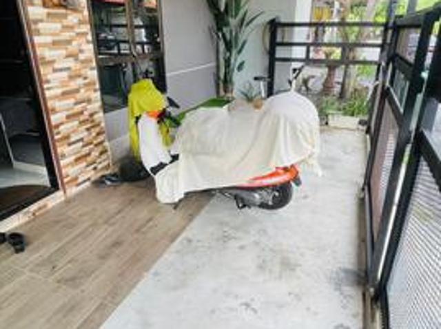 Rumah teres siap renovated untuk dijual