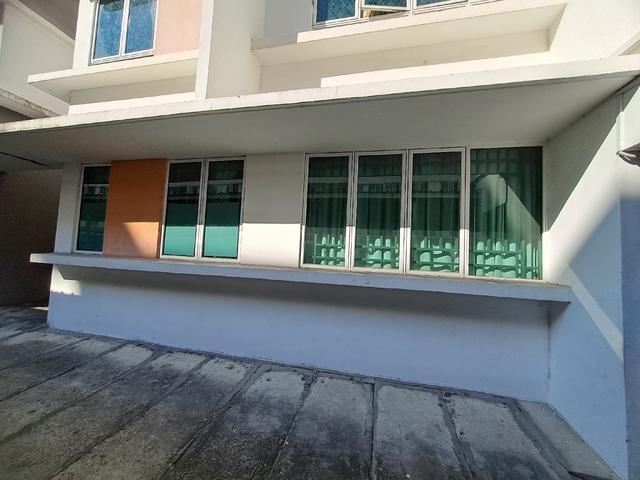 rumah untuk dijual